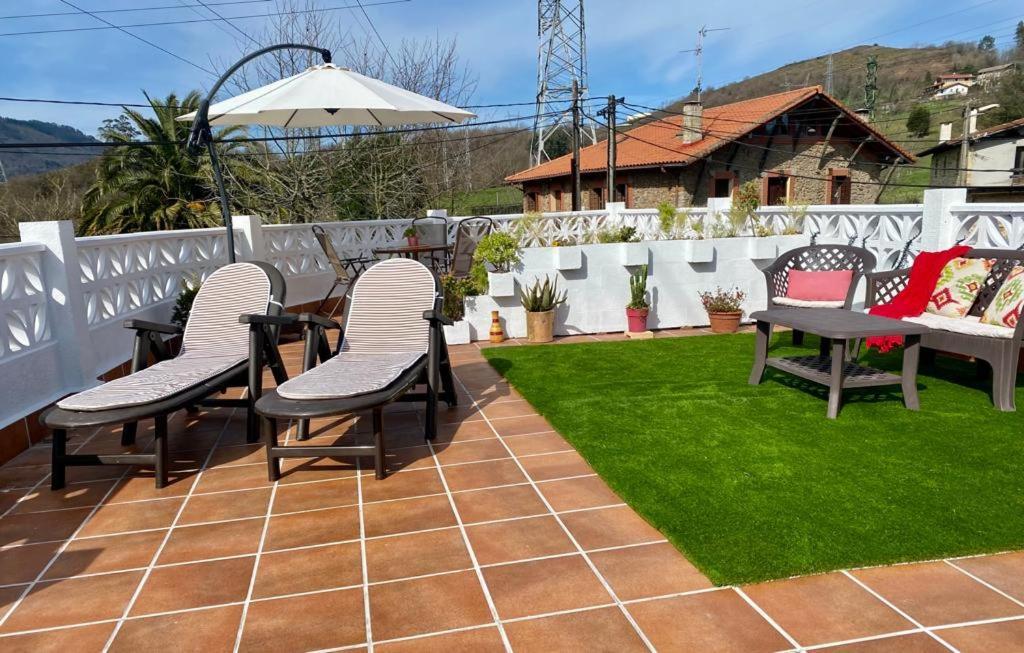 Appartamento Bilbo Near Atico Rural Con Terraza Basauri Esterno foto