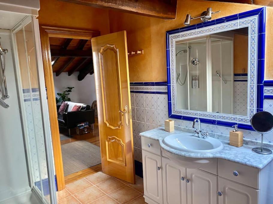 Appartamento Bilbo Near Atico Rural Con Terraza Basauri Esterno foto