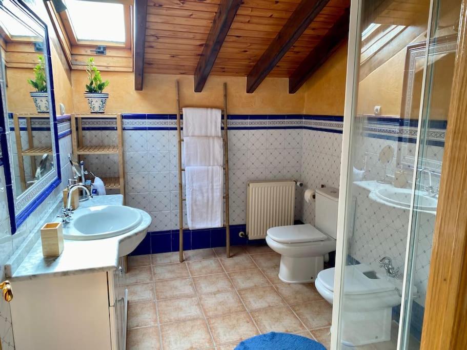 Appartamento Bilbo Near Atico Rural Con Terraza Basauri Esterno foto